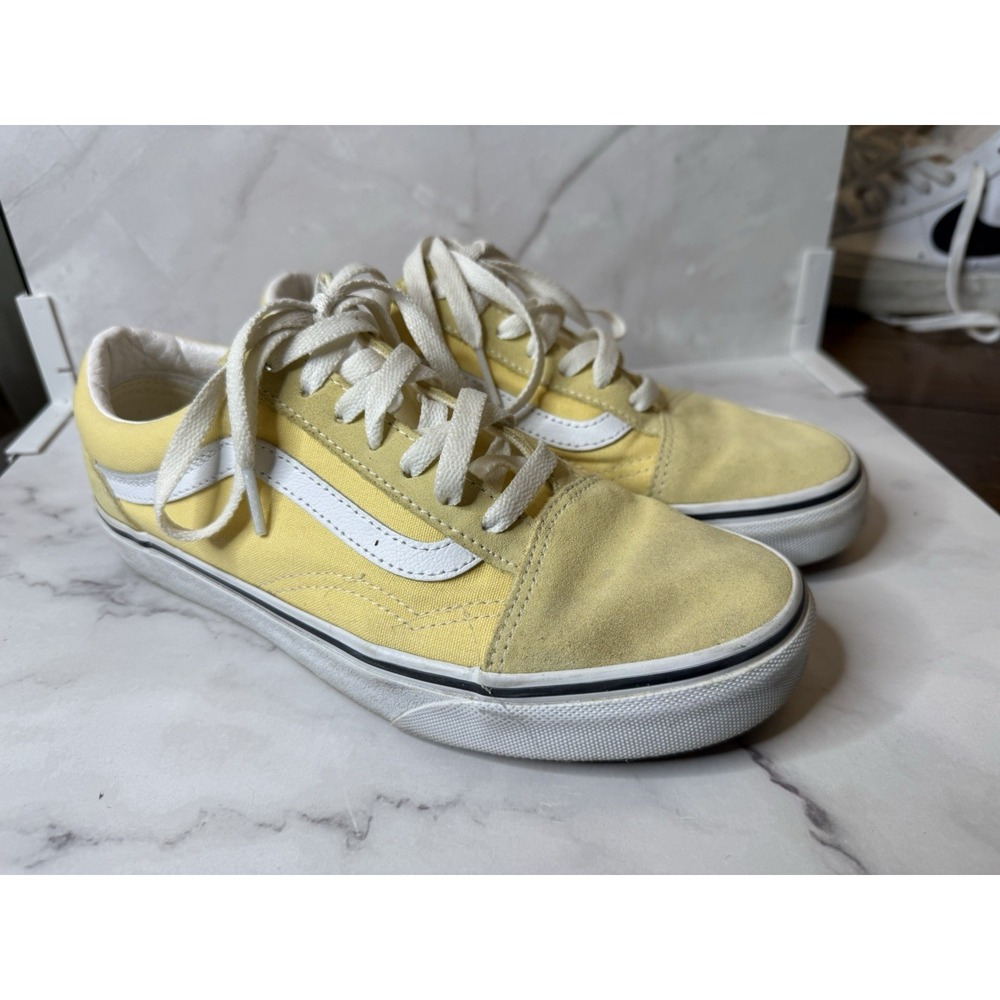 Vans Old Skool Yellow size 7 women's 5.5 men with Suede details
